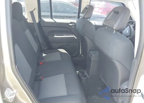 2008 Jeep Patriot Sport from USA, damaged, VIN 1J8FT28W18D636073